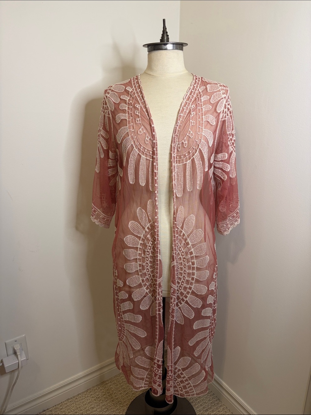 REBELLION AGAIN Dusty Rose Open Front Embroidered Mesh Kimono Duster SIZE MEDIUM
